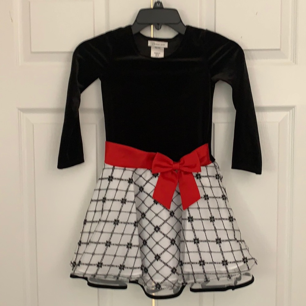 Girls Holiday Dress